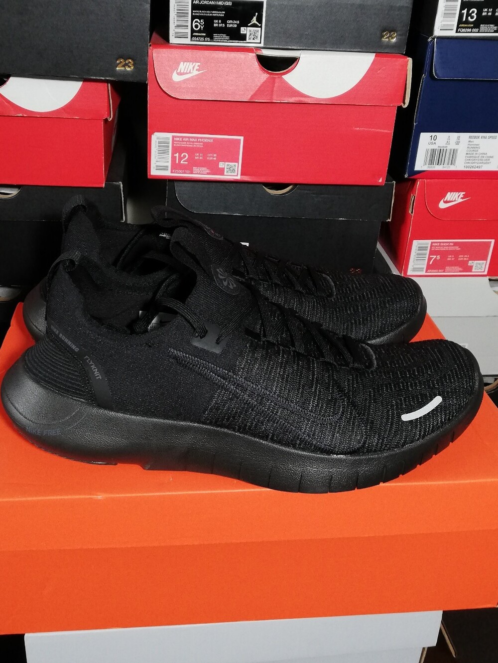 Nike Free RN Flyknit Black men US SIZE 13 Brand new in box